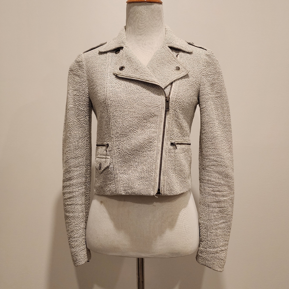 Banana Republic